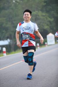 BIB: 2173, 128
                            <button type="button" onclick="openModal(6348324)" class="btn btn-primary btn-sm float-right btn-popup" data-toggle="modal" data-target=".modal-high-quality">
                        <i class="fas fa-shopping-cart"></i> Add to Cart
                    </button>
                                            <button type="button" onclick="isThisMe(6348324, true)" class="btn btn-success btn-sm float-right btn-popup btn-isme hidden" data-toggle="tooltip" data-placement="bottom" title="นี่คือรูปของคุณใช่ไหม คลิกที่นี่เพื่อเอาเข้าอัลบั้ม">
                        <i class="fas fa-plus"></i> Add to album
                    </button>
                    <button type="button" onclick="isThisMe(6348324, false)" class="btn btn-warning btn-sm float-right btn-popup btn-isnotme hidden">
                        <i class="fas fa-ban"></i> Remove from album
                    </button>