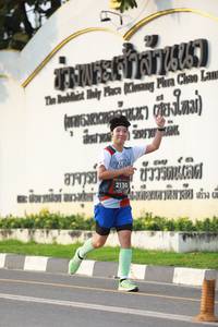 BIB: 2130
                            <button type="button" onclick="openModal(6342172)" class="btn btn-primary btn-sm float-right btn-popup" data-toggle="modal" data-target=".modal-high-quality">
                        <i class="fas fa-shopping-cart"></i> Add to Cart
                    </button>
                                            <button type="button" onclick="isThisMe(6342172, true)" class="btn btn-success btn-sm float-right btn-popup btn-isme hidden" data-toggle="tooltip" data-placement="bottom" title="นี่คือรูปของคุณใช่ไหม คลิกที่นี่เพื่อเอาเข้าอัลบั้ม">
                        <i class="fas fa-plus"></i> Add to album
                    </button>
                    <button type="button" onclick="isThisMe(6342172, false)" class="btn btn-warning btn-sm float-right btn-popup btn-isnotme hidden">
                        <i class="fas fa-ban"></i> Remove from album
                    </button>