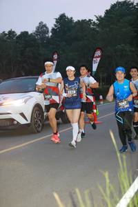 BIB: 2218, 2450, 215, 3047
                            <button type="button" onclick="openModal(6352593)" class="btn btn-primary btn-sm float-right btn-popup" data-toggle="modal" data-target=".modal-high-quality">
                        <i class="fas fa-shopping-cart"></i> Add to Cart
                    </button>
                                            <button type="button" onclick="isThisMe(6352593, true)" class="btn btn-success btn-sm float-right btn-popup btn-isme hidden" data-toggle="tooltip" data-placement="bottom" title="นี่คือรูปของคุณใช่ไหม คลิกที่นี่เพื่อเอาเข้าอัลบั้ม">
                        <i class="fas fa-plus"></i> Add to album
                    </button>
                    <button type="button" onclick="isThisMe(6352593, false)" class="btn btn-warning btn-sm float-right btn-popup btn-isnotme hidden">
                        <i class="fas fa-ban"></i> Remove from album
                    </button>