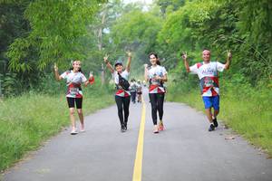 BIB: 7155
                            <button type="button" onclick="openModal(6343926)" class="btn btn-primary btn-sm float-right btn-popup" data-toggle="modal" data-target=".modal-high-quality">
                        <i class="fas fa-shopping-cart"></i> Add to Cart
                    </button>
                                            <button type="button" onclick="isThisMe(6343926, true)" class="btn btn-success btn-sm float-right btn-popup btn-isme hidden" data-toggle="tooltip" data-placement="bottom" title="นี่คือรูปของคุณใช่ไหม คลิกที่นี่เพื่อเอาเข้าอัลบั้ม">
                        <i class="fas fa-plus"></i> Add to album
                    </button>
                    <button type="button" onclick="isThisMe(6343926, false)" class="btn btn-warning btn-sm float-right btn-popup btn-isnotme hidden">
                        <i class="fas fa-ban"></i> Remove from album
                    </button>