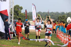 BIB: 2506, 2512
                            <button type="button" onclick="openModal(6342651)" class="btn btn-primary btn-sm float-right btn-popup" data-toggle="modal" data-target=".modal-high-quality">
                        <i class="fas fa-shopping-cart"></i> Add to Cart
                    </button>
                                            <button type="button" onclick="isThisMe(6342651, true)" class="btn btn-success btn-sm float-right btn-popup btn-isme hidden" data-toggle="tooltip" data-placement="bottom" title="นี่คือรูปของคุณใช่ไหม คลิกที่นี่เพื่อเอาเข้าอัลบั้ม">
                        <i class="fas fa-plus"></i> Add to album
                    </button>
                    <button type="button" onclick="isThisMe(6342651, false)" class="btn btn-warning btn-sm float-right btn-popup btn-isnotme hidden">
                        <i class="fas fa-ban"></i> Remove from album
                    </button>