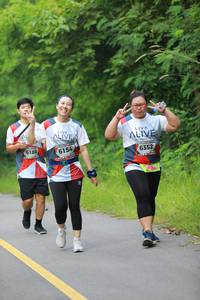 BIB: 6186, 6154, 6352
                            <button type="button" onclick="openModal(6342929)" class="btn btn-primary btn-sm float-right btn-popup" data-toggle="modal" data-target=".modal-high-quality">
                        <i class="fas fa-shopping-cart"></i> Add to Cart
                    </button>
                                            <button type="button" onclick="isThisMe(6342929, true)" class="btn btn-success btn-sm float-right btn-popup btn-isme hidden" data-toggle="tooltip" data-placement="bottom" title="นี่คือรูปของคุณใช่ไหม คลิกที่นี่เพื่อเอาเข้าอัลบั้ม">
                        <i class="fas fa-plus"></i> Add to album
                    </button>
                    <button type="button" onclick="isThisMe(6342929, false)" class="btn btn-warning btn-sm float-right btn-popup btn-isnotme hidden">
                        <i class="fas fa-ban"></i> Remove from album
                    </button>