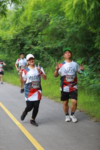 BIB: 7126, 7127, 
                            <button type="button" onclick="openModal(6345166)" class="btn btn-primary btn-sm float-right btn-popup" data-toggle="modal" data-target=".modal-high-quality">
                        <i class="fas fa-shopping-cart"></i> Add to Cart
                    </button>
                                            <button type="button" onclick="isThisMe(6345166, true)" class="btn btn-success btn-sm float-right btn-popup btn-isme hidden" data-toggle="tooltip" data-placement="bottom" title="นี่คือรูปของคุณใช่ไหม คลิกที่นี่เพื่อเอาเข้าอัลบั้ม">
                        <i class="fas fa-plus"></i> Add to album
                    </button>
                    <button type="button" onclick="isThisMe(6345166, false)" class="btn btn-warning btn-sm float-right btn-popup btn-isnotme hidden">
                        <i class="fas fa-ban"></i> Remove from album
                    </button>