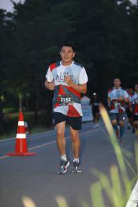 BIB: 2182
                            <button type="button" onclick="openModal(6351753)" class="btn btn-primary btn-sm float-right btn-popup" data-toggle="modal" data-target=".modal-high-quality">
                        <i class="fas fa-shopping-cart"></i> Add to Cart
                    </button>
                                            <button type="button" onclick="isThisMe(6351753, true)" class="btn btn-success btn-sm float-right btn-popup btn-isme hidden" data-toggle="tooltip" data-placement="bottom" title="นี่คือรูปของคุณใช่ไหม คลิกที่นี่เพื่อเอาเข้าอัลบั้ม">
                        <i class="fas fa-plus"></i> Add to album
                    </button>
                    <button type="button" onclick="isThisMe(6351753, false)" class="btn btn-warning btn-sm float-right btn-popup btn-isnotme hidden">
                        <i class="fas fa-ban"></i> Remove from album
                    </button>