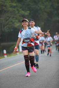 BIB: 2408
                            <button type="button" onclick="openModal(6353756)" class="btn btn-primary btn-sm float-right btn-popup" data-toggle="modal" data-target=".modal-high-quality">
                        <i class="fas fa-shopping-cart"></i> Add to Cart
                    </button>
                                            <button type="button" onclick="isThisMe(6353756, true)" class="btn btn-success btn-sm float-right btn-popup btn-isme hidden" data-toggle="tooltip" data-placement="bottom" title="นี่คือรูปของคุณใช่ไหม คลิกที่นี่เพื่อเอาเข้าอัลบั้ม">
                        <i class="fas fa-plus"></i> Add to album
                    </button>
                    <button type="button" onclick="isThisMe(6353756, false)" class="btn btn-warning btn-sm float-right btn-popup btn-isnotme hidden">
                        <i class="fas fa-ban"></i> Remove from album
                    </button>