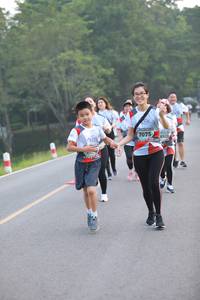 BIB: 7075, 6523
                            <button type="button" onclick="openModal(6345302)" class="btn btn-primary btn-sm float-right btn-popup" data-toggle="modal" data-target=".modal-high-quality">
                        <i class="fas fa-shopping-cart"></i> Add to Cart
                    </button>
                                            <button type="button" onclick="isThisMe(6345302, true)" class="btn btn-success btn-sm float-right btn-popup btn-isme hidden" data-toggle="tooltip" data-placement="bottom" title="นี่คือรูปของคุณใช่ไหม คลิกที่นี่เพื่อเอาเข้าอัลบั้ม">
                        <i class="fas fa-plus"></i> Add to album
                    </button>
                    <button type="button" onclick="isThisMe(6345302, false)" class="btn btn-warning btn-sm float-right btn-popup btn-isnotme hidden">
                        <i class="fas fa-ban"></i> Remove from album
                    </button>