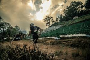 BIB: 
                            <button type="button" onclick="openModal(26154360)" class="btn btn-primary btn-sm float-right btn-popup" data-toggle="modal" data-target=".modal-high-quality">
                        <i class="fas fa-shopping-cart"></i> Add to Cart
                    </button>
                                            <button type="button" onclick="isThisMe(26154360, true)" class="btn btn-success btn-sm float-right btn-popup btn-isme hidden" data-toggle="tooltip" data-placement="bottom" title="นี่คือรูปของคุณใช่ไหม คลิกที่นี่เพื่อเอาเข้าอัลบั้ม">
                        <i class="fas fa-plus"></i> Add to album
                    </button>
                    <button type="button" onclick="isThisMe(26154360, false)" class="btn btn-warning btn-sm float-right btn-popup btn-isnotme hidden">
                        <i class="fas fa-ban"></i> Remove from album
                    </button>