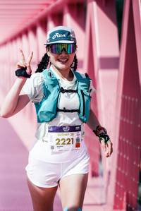 BIB: 
                            <button type="button" onclick="openModal(26096197)" class="btn btn-primary btn-sm float-right btn-popup" data-toggle="modal" data-target=".modal-high-quality">
                        <i class="fas fa-shopping-cart"></i> Add to Cart
                    </button>
                                            <button type="button" onclick="isThisMe(26096197, true)" class="btn btn-success btn-sm float-right btn-popup btn-isme hidden" data-toggle="tooltip" data-placement="bottom" title="นี่คือรูปของคุณใช่ไหม คลิกที่นี่เพื่อเอาเข้าอัลบั้ม">
                        <i class="fas fa-plus"></i> Add to album
                    </button>
                    <button type="button" onclick="isThisMe(26096197, false)" class="btn btn-warning btn-sm float-right btn-popup btn-isnotme hidden">
                        <i class="fas fa-ban"></i> Remove from album
                    </button>