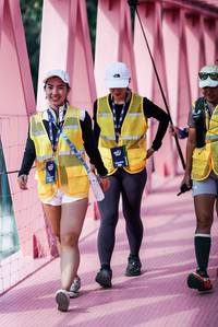 BIB: 
                            <button type="button" onclick="openModal(26100819)" class="btn btn-primary btn-sm float-right btn-popup" data-toggle="modal" data-target=".modal-high-quality">
                        <i class="fas fa-shopping-cart"></i> Add to Cart
                    </button>
                                            <button type="button" onclick="isThisMe(26100819, true)" class="btn btn-success btn-sm float-right btn-popup btn-isme hidden" data-toggle="tooltip" data-placement="bottom" title="นี่คือรูปของคุณใช่ไหม คลิกที่นี่เพื่อเอาเข้าอัลบั้ม">
                        <i class="fas fa-plus"></i> Add to album
                    </button>
                    <button type="button" onclick="isThisMe(26100819, false)" class="btn btn-warning btn-sm float-right btn-popup btn-isnotme hidden">
                        <i class="fas fa-ban"></i> Remove from album
                    </button>