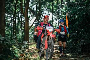 BIB: 
                            <button type="button" onclick="openModal(26067777)" class="btn btn-primary btn-sm float-right btn-popup" data-toggle="modal" data-target=".modal-high-quality">
                        <i class="fas fa-shopping-cart"></i> Add to Cart
                    </button>
                                            <button type="button" onclick="isThisMe(26067777, true)" class="btn btn-success btn-sm float-right btn-popup btn-isme hidden" data-toggle="tooltip" data-placement="bottom" title="นี่คือรูปของคุณใช่ไหม คลิกที่นี่เพื่อเอาเข้าอัลบั้ม">
                        <i class="fas fa-plus"></i> Add to album
                    </button>
                    <button type="button" onclick="isThisMe(26067777, false)" class="btn btn-warning btn-sm float-right btn-popup btn-isnotme hidden">
                        <i class="fas fa-ban"></i> Remove from album
                    </button>