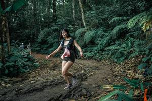 BIB: 
                            <button type="button" onclick="openModal(25553243)" class="btn btn-primary btn-sm float-right btn-popup" data-toggle="modal" data-target=".modal-high-quality">
                        <i class="fas fa-shopping-cart"></i> Add to Cart
                    </button>
                                            <button type="button" onclick="isThisMe(25553243, true)" class="btn btn-success btn-sm float-right btn-popup btn-isme hidden" data-toggle="tooltip" data-placement="bottom" title="นี่คือรูปของคุณใช่ไหม คลิกที่นี่เพื่อเอาเข้าอัลบั้ม">
                        <i class="fas fa-plus"></i> Add to album
                    </button>
                    <button type="button" onclick="isThisMe(25553243, false)" class="btn btn-warning btn-sm float-right btn-popup btn-isnotme hidden">
                        <i class="fas fa-ban"></i> Remove from album
                    </button>