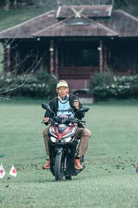 BIB: 
                            <button type="button" onclick="openModal(25477738)" class="btn btn-primary btn-sm float-right btn-popup" data-toggle="modal" data-target=".modal-high-quality">
                        <i class="fas fa-shopping-cart"></i> Add to Cart
                    </button>
                                            <button type="button" onclick="isThisMe(25477738, true)" class="btn btn-success btn-sm float-right btn-popup btn-isme hidden" data-toggle="tooltip" data-placement="bottom" title="นี่คือรูปของคุณใช่ไหม คลิกที่นี่เพื่อเอาเข้าอัลบั้ม">
                        <i class="fas fa-plus"></i> Add to album
                    </button>
                    <button type="button" onclick="isThisMe(25477738, false)" class="btn btn-warning btn-sm float-right btn-popup btn-isnotme hidden">
                        <i class="fas fa-ban"></i> Remove from album
                    </button>