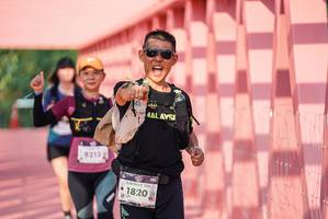 BIB: 
                            <button type="button" onclick="openModal(26150319)" class="btn btn-primary btn-sm float-right btn-popup" data-toggle="modal" data-target=".modal-high-quality">
                        <i class="fas fa-shopping-cart"></i> Add to Cart
                    </button>
                                            <button type="button" onclick="isThisMe(26150319, true)" class="btn btn-success btn-sm float-right btn-popup btn-isme hidden" data-toggle="tooltip" data-placement="bottom" title="นี่คือรูปของคุณใช่ไหม คลิกที่นี่เพื่อเอาเข้าอัลบั้ม">
                        <i class="fas fa-plus"></i> Add to album
                    </button>
                    <button type="button" onclick="isThisMe(26150319, false)" class="btn btn-warning btn-sm float-right btn-popup btn-isnotme hidden">
                        <i class="fas fa-ban"></i> Remove from album
                    </button>