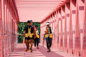 BIB: 
                            <button type="button" onclick="openModal(26141909)" class="btn btn-primary btn-sm float-right btn-popup" data-toggle="modal" data-target=".modal-high-quality">
                        <i class="fas fa-shopping-cart"></i> Add to Cart
                    </button>
                                            <button type="button" onclick="isThisMe(26141909, true)" class="btn btn-success btn-sm float-right btn-popup btn-isme hidden" data-toggle="tooltip" data-placement="bottom" title="นี่คือรูปของคุณใช่ไหม คลิกที่นี่เพื่อเอาเข้าอัลบั้ม">
                        <i class="fas fa-plus"></i> Add to album
                    </button>
                    <button type="button" onclick="isThisMe(26141909, false)" class="btn btn-warning btn-sm float-right btn-popup btn-isnotme hidden">
                        <i class="fas fa-ban"></i> Remove from album
                    </button>