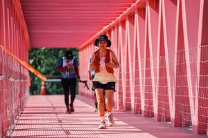 BIB: 
                            <button type="button" onclick="openModal(26122255)" class="btn btn-primary btn-sm float-right btn-popup" data-toggle="modal" data-target=".modal-high-quality">
                        <i class="fas fa-shopping-cart"></i> Add to Cart
                    </button>
                                            <button type="button" onclick="isThisMe(26122255, true)" class="btn btn-success btn-sm float-right btn-popup btn-isme hidden" data-toggle="tooltip" data-placement="bottom" title="นี่คือรูปของคุณใช่ไหม คลิกที่นี่เพื่อเอาเข้าอัลบั้ม">
                        <i class="fas fa-plus"></i> Add to album
                    </button>
                    <button type="button" onclick="isThisMe(26122255, false)" class="btn btn-warning btn-sm float-right btn-popup btn-isnotme hidden">
                        <i class="fas fa-ban"></i> Remove from album
                    </button>