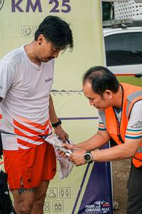 BIB: 
                            <button type="button" onclick="openModal(25580373)" class="btn btn-primary btn-sm float-right btn-popup" data-toggle="modal" data-target=".modal-high-quality">
                        <i class="fas fa-shopping-cart"></i> Add to Cart
                    </button>
                                            <button type="button" onclick="isThisMe(25580373, true)" class="btn btn-success btn-sm float-right btn-popup btn-isme hidden" data-toggle="tooltip" data-placement="bottom" title="นี่คือรูปของคุณใช่ไหม คลิกที่นี่เพื่อเอาเข้าอัลบั้ม">
                        <i class="fas fa-plus"></i> Add to album
                    </button>
                    <button type="button" onclick="isThisMe(25580373, false)" class="btn btn-warning btn-sm float-right btn-popup btn-isnotme hidden">
                        <i class="fas fa-ban"></i> Remove from album
                    </button>