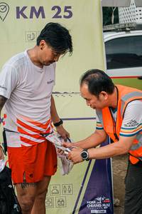 BIB: 
                            <button type="button" onclick="openModal(25580355)" class="btn btn-primary btn-sm float-right btn-popup" data-toggle="modal" data-target=".modal-high-quality">
                        <i class="fas fa-shopping-cart"></i> Add to Cart
                    </button>
                                            <button type="button" onclick="isThisMe(25580355, true)" class="btn btn-success btn-sm float-right btn-popup btn-isme hidden" data-toggle="tooltip" data-placement="bottom" title="นี่คือรูปของคุณใช่ไหม คลิกที่นี่เพื่อเอาเข้าอัลบั้ม">
                        <i class="fas fa-plus"></i> Add to album
                    </button>
                    <button type="button" onclick="isThisMe(25580355, false)" class="btn btn-warning btn-sm float-right btn-popup btn-isnotme hidden">
                        <i class="fas fa-ban"></i> Remove from album
                    </button>