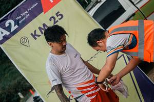 BIB: 
                            <button type="button" onclick="openModal(25580391)" class="btn btn-primary btn-sm float-right btn-popup" data-toggle="modal" data-target=".modal-high-quality">
                        <i class="fas fa-shopping-cart"></i> Add to Cart
                    </button>
                                            <button type="button" onclick="isThisMe(25580391, true)" class="btn btn-success btn-sm float-right btn-popup btn-isme hidden" data-toggle="tooltip" data-placement="bottom" title="นี่คือรูปของคุณใช่ไหม คลิกที่นี่เพื่อเอาเข้าอัลบั้ม">
                        <i class="fas fa-plus"></i> Add to album
                    </button>
                    <button type="button" onclick="isThisMe(25580391, false)" class="btn btn-warning btn-sm float-right btn-popup btn-isnotme hidden">
                        <i class="fas fa-ban"></i> Remove from album
                    </button>