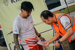 BIB: 
                            <button type="button" onclick="openModal(25580385)" class="btn btn-primary btn-sm float-right btn-popup" data-toggle="modal" data-target=".modal-high-quality">
                        <i class="fas fa-shopping-cart"></i> Add to Cart
                    </button>
                                            <button type="button" onclick="isThisMe(25580385, true)" class="btn btn-success btn-sm float-right btn-popup btn-isme hidden" data-toggle="tooltip" data-placement="bottom" title="นี่คือรูปของคุณใช่ไหม คลิกที่นี่เพื่อเอาเข้าอัลบั้ม">
                        <i class="fas fa-plus"></i> Add to album
                    </button>
                    <button type="button" onclick="isThisMe(25580385, false)" class="btn btn-warning btn-sm float-right btn-popup btn-isnotme hidden">
                        <i class="fas fa-ban"></i> Remove from album
                    </button>