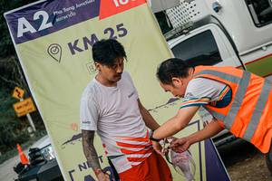 BIB: 
                            <button type="button" onclick="openModal(25580410)" class="btn btn-primary btn-sm float-right btn-popup" data-toggle="modal" data-target=".modal-high-quality">
                        <i class="fas fa-shopping-cart"></i> Add to Cart
                    </button>
                                            <button type="button" onclick="isThisMe(25580410, true)" class="btn btn-success btn-sm float-right btn-popup btn-isme hidden" data-toggle="tooltip" data-placement="bottom" title="นี่คือรูปของคุณใช่ไหม คลิกที่นี่เพื่อเอาเข้าอัลบั้ม">
                        <i class="fas fa-plus"></i> Add to album
                    </button>
                    <button type="button" onclick="isThisMe(25580410, false)" class="btn btn-warning btn-sm float-right btn-popup btn-isnotme hidden">
                        <i class="fas fa-ban"></i> Remove from album
                    </button>