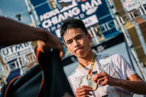 BIB: 
                            <button type="button" onclick="openModal(25591704)" class="btn btn-primary btn-sm float-right btn-popup" data-toggle="modal" data-target=".modal-high-quality">
                        <i class="fas fa-shopping-cart"></i> Add to Cart
                    </button>
                                            <button type="button" onclick="isThisMe(25591704, true)" class="btn btn-success btn-sm float-right btn-popup btn-isme hidden" data-toggle="tooltip" data-placement="bottom" title="นี่คือรูปของคุณใช่ไหม คลิกที่นี่เพื่อเอาเข้าอัลบั้ม">
                        <i class="fas fa-plus"></i> Add to album
                    </button>
                    <button type="button" onclick="isThisMe(25591704, false)" class="btn btn-warning btn-sm float-right btn-popup btn-isnotme hidden">
                        <i class="fas fa-ban"></i> Remove from album
                    </button>