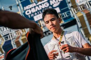 BIB: 
                            <button type="button" onclick="openModal(25591703)" class="btn btn-primary btn-sm float-right btn-popup" data-toggle="modal" data-target=".modal-high-quality">
                        <i class="fas fa-shopping-cart"></i> Add to Cart
                    </button>
                                            <button type="button" onclick="isThisMe(25591703, true)" class="btn btn-success btn-sm float-right btn-popup btn-isme hidden" data-toggle="tooltip" data-placement="bottom" title="นี่คือรูปของคุณใช่ไหม คลิกที่นี่เพื่อเอาเข้าอัลบั้ม">
                        <i class="fas fa-plus"></i> Add to album
                    </button>
                    <button type="button" onclick="isThisMe(25591703, false)" class="btn btn-warning btn-sm float-right btn-popup btn-isnotme hidden">
                        <i class="fas fa-ban"></i> Remove from album
                    </button>