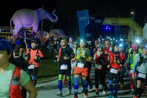 BIB: 
                            <button type="button" onclick="openModal(25587600)" class="btn btn-primary btn-sm float-right btn-popup" data-toggle="modal" data-target=".modal-high-quality">
                        <i class="fas fa-shopping-cart"></i> Add to Cart
                    </button>
                                            <button type="button" onclick="isThisMe(25587600, true)" class="btn btn-success btn-sm float-right btn-popup btn-isme hidden" data-toggle="tooltip" data-placement="bottom" title="นี่คือรูปของคุณใช่ไหม คลิกที่นี่เพื่อเอาเข้าอัลบั้ม">
                        <i class="fas fa-plus"></i> Add to album
                    </button>
                    <button type="button" onclick="isThisMe(25587600, false)" class="btn btn-warning btn-sm float-right btn-popup btn-isnotme hidden">
                        <i class="fas fa-ban"></i> Remove from album
                    </button>