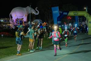 BIB: 
                            <button type="button" onclick="openModal(25584469)" class="btn btn-primary btn-sm float-right btn-popup" data-toggle="modal" data-target=".modal-high-quality">
                        <i class="fas fa-shopping-cart"></i> Add to Cart
                    </button>
                                            <button type="button" onclick="isThisMe(25584469, true)" class="btn btn-success btn-sm float-right btn-popup btn-isme hidden" data-toggle="tooltip" data-placement="bottom" title="นี่คือรูปของคุณใช่ไหม คลิกที่นี่เพื่อเอาเข้าอัลบั้ม">
                        <i class="fas fa-plus"></i> Add to album
                    </button>
                    <button type="button" onclick="isThisMe(25584469, false)" class="btn btn-warning btn-sm float-right btn-popup btn-isnotme hidden">
                        <i class="fas fa-ban"></i> Remove from album
                    </button>