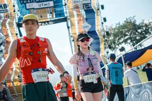 BIB: 
                            <button type="button" onclick="openModal(25833227)" class="btn btn-primary btn-sm float-right btn-popup" data-toggle="modal" data-target=".modal-high-quality">
                        <i class="fas fa-shopping-cart"></i> Add to Cart
                    </button>
                                            <button type="button" onclick="isThisMe(25833227, true)" class="btn btn-success btn-sm float-right btn-popup btn-isme hidden" data-toggle="tooltip" data-placement="bottom" title="นี่คือรูปของคุณใช่ไหม คลิกที่นี่เพื่อเอาเข้าอัลบั้ม">
                        <i class="fas fa-plus"></i> Add to album
                    </button>
                    <button type="button" onclick="isThisMe(25833227, false)" class="btn btn-warning btn-sm float-right btn-popup btn-isnotme hidden">
                        <i class="fas fa-ban"></i> Remove from album
                    </button>