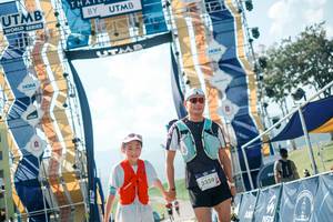 BIB: 
                            <button type="button" onclick="openModal(25767686)" class="btn btn-primary btn-sm float-right btn-popup" data-toggle="modal" data-target=".modal-high-quality">
                        <i class="fas fa-shopping-cart"></i> Add to Cart
                    </button>
                                            <button type="button" onclick="isThisMe(25767686, true)" class="btn btn-success btn-sm float-right btn-popup btn-isme hidden" data-toggle="tooltip" data-placement="bottom" title="นี่คือรูปของคุณใช่ไหม คลิกที่นี่เพื่อเอาเข้าอัลบั้ม">
                        <i class="fas fa-plus"></i> Add to album
                    </button>
                    <button type="button" onclick="isThisMe(25767686, false)" class="btn btn-warning btn-sm float-right btn-popup btn-isnotme hidden">
                        <i class="fas fa-ban"></i> Remove from album
                    </button>