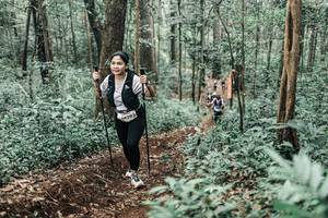 BIB: 
                            <button type="button" onclick="openModal(25626761)" class="btn btn-primary btn-sm float-right btn-popup" data-toggle="modal" data-target=".modal-high-quality">
                        <i class="fas fa-shopping-cart"></i> Add to Cart
                    </button>
                                            <button type="button" onclick="isThisMe(25626761, true)" class="btn btn-success btn-sm float-right btn-popup btn-isme hidden" data-toggle="tooltip" data-placement="bottom" title="นี่คือรูปของคุณใช่ไหม คลิกที่นี่เพื่อเอาเข้าอัลบั้ม">
                        <i class="fas fa-plus"></i> Add to album
                    </button>
                    <button type="button" onclick="isThisMe(25626761, false)" class="btn btn-warning btn-sm float-right btn-popup btn-isnotme hidden">
                        <i class="fas fa-ban"></i> Remove from album
                    </button>