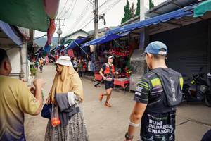 BIB: 
                            <button type="button" onclick="openModal(25305845)" class="btn btn-primary btn-sm float-right btn-popup" data-toggle="modal" data-target=".modal-high-quality">
                        <i class="fas fa-shopping-cart"></i> Add to Cart
                    </button>
                                            <button type="button" onclick="isThisMe(25305845, true)" class="btn btn-success btn-sm float-right btn-popup btn-isme hidden" data-toggle="tooltip" data-placement="bottom" title="นี่คือรูปของคุณใช่ไหม คลิกที่นี่เพื่อเอาเข้าอัลบั้ม">
                        <i class="fas fa-plus"></i> Add to album
                    </button>
                    <button type="button" onclick="isThisMe(25305845, false)" class="btn btn-warning btn-sm float-right btn-popup btn-isnotme hidden">
                        <i class="fas fa-ban"></i> Remove from album
                    </button>