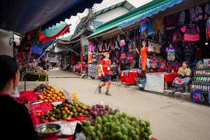 BIB: 
                            <button type="button" onclick="openModal(25307845)" class="btn btn-primary btn-sm float-right btn-popup" data-toggle="modal" data-target=".modal-high-quality">
                        <i class="fas fa-shopping-cart"></i> Add to Cart
                    </button>
                                            <button type="button" onclick="isThisMe(25307845, true)" class="btn btn-success btn-sm float-right btn-popup btn-isme hidden" data-toggle="tooltip" data-placement="bottom" title="นี่คือรูปของคุณใช่ไหม คลิกที่นี่เพื่อเอาเข้าอัลบั้ม">
                        <i class="fas fa-plus"></i> Add to album
                    </button>
                    <button type="button" onclick="isThisMe(25307845, false)" class="btn btn-warning btn-sm float-right btn-popup btn-isnotme hidden">
                        <i class="fas fa-ban"></i> Remove from album
                    </button>