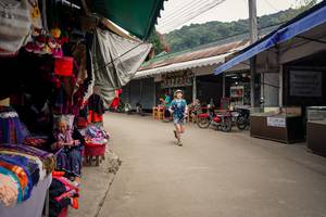 BIB: 
                            <button type="button" onclick="openModal(25307307)" class="btn btn-primary btn-sm float-right btn-popup" data-toggle="modal" data-target=".modal-high-quality">
                        <i class="fas fa-shopping-cart"></i> Add to Cart
                    </button>
                                            <button type="button" onclick="isThisMe(25307307, true)" class="btn btn-success btn-sm float-right btn-popup btn-isme hidden" data-toggle="tooltip" data-placement="bottom" title="นี่คือรูปของคุณใช่ไหม คลิกที่นี่เพื่อเอาเข้าอัลบั้ม">
                        <i class="fas fa-plus"></i> Add to album
                    </button>
                    <button type="button" onclick="isThisMe(25307307, false)" class="btn btn-warning btn-sm float-right btn-popup btn-isnotme hidden">
                        <i class="fas fa-ban"></i> Remove from album
                    </button>