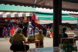 BIB: 
                            <button type="button" onclick="openModal(25306896)" class="btn btn-primary btn-sm float-right btn-popup" data-toggle="modal" data-target=".modal-high-quality">
                        <i class="fas fa-shopping-cart"></i> Add to Cart
                    </button>
                                            <button type="button" onclick="isThisMe(25306896, true)" class="btn btn-success btn-sm float-right btn-popup btn-isme hidden" data-toggle="tooltip" data-placement="bottom" title="นี่คือรูปของคุณใช่ไหม คลิกที่นี่เพื่อเอาเข้าอัลบั้ม">
                        <i class="fas fa-plus"></i> Add to album
                    </button>
                    <button type="button" onclick="isThisMe(25306896, false)" class="btn btn-warning btn-sm float-right btn-popup btn-isnotme hidden">
                        <i class="fas fa-ban"></i> Remove from album
                    </button>