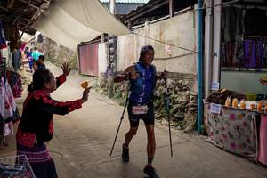 BIB: 
                            <button type="button" onclick="openModal(25310189)" class="btn btn-primary btn-sm float-right btn-popup" data-toggle="modal" data-target=".modal-high-quality">
                        <i class="fas fa-shopping-cart"></i> Add to Cart
                    </button>
                                            <button type="button" onclick="isThisMe(25310189, true)" class="btn btn-success btn-sm float-right btn-popup btn-isme hidden" data-toggle="tooltip" data-placement="bottom" title="นี่คือรูปของคุณใช่ไหม คลิกที่นี่เพื่อเอาเข้าอัลบั้ม">
                        <i class="fas fa-plus"></i> Add to album
                    </button>
                    <button type="button" onclick="isThisMe(25310189, false)" class="btn btn-warning btn-sm float-right btn-popup btn-isnotme hidden">
                        <i class="fas fa-ban"></i> Remove from album
                    </button>