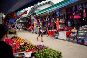 BIB: 
                            <button type="button" onclick="openModal(25307863)" class="btn btn-primary btn-sm float-right btn-popup" data-toggle="modal" data-target=".modal-high-quality">
                        <i class="fas fa-shopping-cart"></i> Add to Cart
                    </button>
                                            <button type="button" onclick="isThisMe(25307863, true)" class="btn btn-success btn-sm float-right btn-popup btn-isme hidden" data-toggle="tooltip" data-placement="bottom" title="นี่คือรูปของคุณใช่ไหม คลิกที่นี่เพื่อเอาเข้าอัลบั้ม">
                        <i class="fas fa-plus"></i> Add to album
                    </button>
                    <button type="button" onclick="isThisMe(25307863, false)" class="btn btn-warning btn-sm float-right btn-popup btn-isnotme hidden">
                        <i class="fas fa-ban"></i> Remove from album
                    </button>