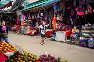 BIB: 
                            <button type="button" onclick="openModal(25308176)" class="btn btn-primary btn-sm float-right btn-popup" data-toggle="modal" data-target=".modal-high-quality">
                        <i class="fas fa-shopping-cart"></i> Add to Cart
                    </button>
                                            <button type="button" onclick="isThisMe(25308176, true)" class="btn btn-success btn-sm float-right btn-popup btn-isme hidden" data-toggle="tooltip" data-placement="bottom" title="นี่คือรูปของคุณใช่ไหม คลิกที่นี่เพื่อเอาเข้าอัลบั้ม">
                        <i class="fas fa-plus"></i> Add to album
                    </button>
                    <button type="button" onclick="isThisMe(25308176, false)" class="btn btn-warning btn-sm float-right btn-popup btn-isnotme hidden">
                        <i class="fas fa-ban"></i> Remove from album
                    </button>