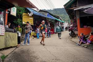 BIB: 
                            <button type="button" onclick="openModal(25303265)" class="btn btn-primary btn-sm float-right btn-popup" data-toggle="modal" data-target=".modal-high-quality">
                        <i class="fas fa-shopping-cart"></i> Add to Cart
                    </button>
                                            <button type="button" onclick="isThisMe(25303265, true)" class="btn btn-success btn-sm float-right btn-popup btn-isme hidden" data-toggle="tooltip" data-placement="bottom" title="นี่คือรูปของคุณใช่ไหม คลิกที่นี่เพื่อเอาเข้าอัลบั้ม">
                        <i class="fas fa-plus"></i> Add to album
                    </button>
                    <button type="button" onclick="isThisMe(25303265, false)" class="btn btn-warning btn-sm float-right btn-popup btn-isnotme hidden">
                        <i class="fas fa-ban"></i> Remove from album
                    </button>