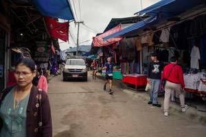 BIB: 
                            <button type="button" onclick="openModal(25305416)" class="btn btn-primary btn-sm float-right btn-popup" data-toggle="modal" data-target=".modal-high-quality">
                        <i class="fas fa-shopping-cart"></i> Add to Cart
                    </button>
                                            <button type="button" onclick="isThisMe(25305416, true)" class="btn btn-success btn-sm float-right btn-popup btn-isme hidden" data-toggle="tooltip" data-placement="bottom" title="นี่คือรูปของคุณใช่ไหม คลิกที่นี่เพื่อเอาเข้าอัลบั้ม">
                        <i class="fas fa-plus"></i> Add to album
                    </button>
                    <button type="button" onclick="isThisMe(25305416, false)" class="btn btn-warning btn-sm float-right btn-popup btn-isnotme hidden">
                        <i class="fas fa-ban"></i> Remove from album
                    </button>