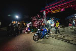 BIB: 
                            <button type="button" onclick="openModal(25304983)" class="btn btn-primary btn-sm float-right btn-popup" data-toggle="modal" data-target=".modal-high-quality">
                        <i class="fas fa-shopping-cart"></i> Add to Cart
                    </button>
                                            <button type="button" onclick="isThisMe(25304983, true)" class="btn btn-success btn-sm float-right btn-popup btn-isme hidden" data-toggle="tooltip" data-placement="bottom" title="นี่คือรูปของคุณใช่ไหม คลิกที่นี่เพื่อเอาเข้าอัลบั้ม">
                        <i class="fas fa-plus"></i> Add to album
                    </button>
                    <button type="button" onclick="isThisMe(25304983, false)" class="btn btn-warning btn-sm float-right btn-popup btn-isnotme hidden">
                        <i class="fas fa-ban"></i> Remove from album
                    </button>