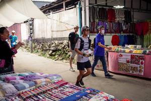 BIB: 
                            <button type="button" onclick="openModal(25310487)" class="btn btn-primary btn-sm float-right btn-popup" data-toggle="modal" data-target=".modal-high-quality">
                        <i class="fas fa-shopping-cart"></i> Add to Cart
                    </button>
                                            <button type="button" onclick="isThisMe(25310487, true)" class="btn btn-success btn-sm float-right btn-popup btn-isme hidden" data-toggle="tooltip" data-placement="bottom" title="นี่คือรูปของคุณใช่ไหม คลิกที่นี่เพื่อเอาเข้าอัลบั้ม">
                        <i class="fas fa-plus"></i> Add to album
                    </button>
                    <button type="button" onclick="isThisMe(25310487, false)" class="btn btn-warning btn-sm float-right btn-popup btn-isnotme hidden">
                        <i class="fas fa-ban"></i> Remove from album
                    </button>