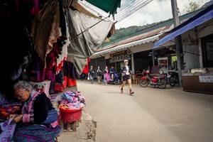 BIB: 
                            <button type="button" onclick="openModal(25303225)" class="btn btn-primary btn-sm float-right btn-popup" data-toggle="modal" data-target=".modal-high-quality">
                        <i class="fas fa-shopping-cart"></i> Add to Cart
                    </button>
                                            <button type="button" onclick="isThisMe(25303225, true)" class="btn btn-success btn-sm float-right btn-popup btn-isme hidden" data-toggle="tooltip" data-placement="bottom" title="นี่คือรูปของคุณใช่ไหม คลิกที่นี่เพื่อเอาเข้าอัลบั้ม">
                        <i class="fas fa-plus"></i> Add to album
                    </button>
                    <button type="button" onclick="isThisMe(25303225, false)" class="btn btn-warning btn-sm float-right btn-popup btn-isnotme hidden">
                        <i class="fas fa-ban"></i> Remove from album
                    </button>