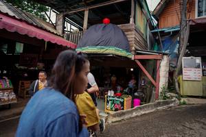 BIB: 
                            <button type="button" onclick="openModal(25302652)" class="btn btn-primary btn-sm float-right btn-popup" data-toggle="modal" data-target=".modal-high-quality">
                        <i class="fas fa-shopping-cart"></i> Add to Cart
                    </button>
                                            <button type="button" onclick="isThisMe(25302652, true)" class="btn btn-success btn-sm float-right btn-popup btn-isme hidden" data-toggle="tooltip" data-placement="bottom" title="นี่คือรูปของคุณใช่ไหม คลิกที่นี่เพื่อเอาเข้าอัลบั้ม">
                        <i class="fas fa-plus"></i> Add to album
                    </button>
                    <button type="button" onclick="isThisMe(25302652, false)" class="btn btn-warning btn-sm float-right btn-popup btn-isnotme hidden">
                        <i class="fas fa-ban"></i> Remove from album
                    </button>