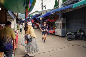 BIB: 
                            <button type="button" onclick="openModal(25305878)" class="btn btn-primary btn-sm float-right btn-popup" data-toggle="modal" data-target=".modal-high-quality">
                        <i class="fas fa-shopping-cart"></i> Add to Cart
                    </button>
                                            <button type="button" onclick="isThisMe(25305878, true)" class="btn btn-success btn-sm float-right btn-popup btn-isme hidden" data-toggle="tooltip" data-placement="bottom" title="นี่คือรูปของคุณใช่ไหม คลิกที่นี่เพื่อเอาเข้าอัลบั้ม">
                        <i class="fas fa-plus"></i> Add to album
                    </button>
                    <button type="button" onclick="isThisMe(25305878, false)" class="btn btn-warning btn-sm float-right btn-popup btn-isnotme hidden">
                        <i class="fas fa-ban"></i> Remove from album
                    </button>