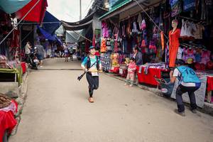 BIB: 
                            <button type="button" onclick="openModal(25303119)" class="btn btn-primary btn-sm float-right btn-popup" data-toggle="modal" data-target=".modal-high-quality">
                        <i class="fas fa-shopping-cart"></i> Add to Cart
                    </button>
                                            <button type="button" onclick="isThisMe(25303119, true)" class="btn btn-success btn-sm float-right btn-popup btn-isme hidden" data-toggle="tooltip" data-placement="bottom" title="นี่คือรูปของคุณใช่ไหม คลิกที่นี่เพื่อเอาเข้าอัลบั้ม">
                        <i class="fas fa-plus"></i> Add to album
                    </button>
                    <button type="button" onclick="isThisMe(25303119, false)" class="btn btn-warning btn-sm float-right btn-popup btn-isnotme hidden">
                        <i class="fas fa-ban"></i> Remove from album
                    </button>