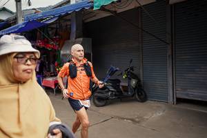 BIB: 
                            <button type="button" onclick="openModal(25305979)" class="btn btn-primary btn-sm float-right btn-popup" data-toggle="modal" data-target=".modal-high-quality">
                        <i class="fas fa-shopping-cart"></i> Add to Cart
                    </button>
                                            <button type="button" onclick="isThisMe(25305979, true)" class="btn btn-success btn-sm float-right btn-popup btn-isme hidden" data-toggle="tooltip" data-placement="bottom" title="นี่คือรูปของคุณใช่ไหม คลิกที่นี่เพื่อเอาเข้าอัลบั้ม">
                        <i class="fas fa-plus"></i> Add to album
                    </button>
                    <button type="button" onclick="isThisMe(25305979, false)" class="btn btn-warning btn-sm float-right btn-popup btn-isnotme hidden">
                        <i class="fas fa-ban"></i> Remove from album
                    </button>