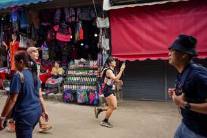 BIB: 
                            <button type="button" onclick="openModal(25307930)" class="btn btn-primary btn-sm float-right btn-popup" data-toggle="modal" data-target=".modal-high-quality">
                        <i class="fas fa-shopping-cart"></i> Add to Cart
                    </button>
                                            <button type="button" onclick="isThisMe(25307930, true)" class="btn btn-success btn-sm float-right btn-popup btn-isme hidden" data-toggle="tooltip" data-placement="bottom" title="นี่คือรูปของคุณใช่ไหม คลิกที่นี่เพื่อเอาเข้าอัลบั้ม">
                        <i class="fas fa-plus"></i> Add to album
                    </button>
                    <button type="button" onclick="isThisMe(25307930, false)" class="btn btn-warning btn-sm float-right btn-popup btn-isnotme hidden">
                        <i class="fas fa-ban"></i> Remove from album
                    </button>