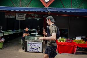 BIB: 
                            <button type="button" onclick="openModal(25306500)" class="btn btn-primary btn-sm float-right btn-popup" data-toggle="modal" data-target=".modal-high-quality">
                        <i class="fas fa-shopping-cart"></i> Add to Cart
                    </button>
                                            <button type="button" onclick="isThisMe(25306500, true)" class="btn btn-success btn-sm float-right btn-popup btn-isme hidden" data-toggle="tooltip" data-placement="bottom" title="นี่คือรูปของคุณใช่ไหม คลิกที่นี่เพื่อเอาเข้าอัลบั้ม">
                        <i class="fas fa-plus"></i> Add to album
                    </button>
                    <button type="button" onclick="isThisMe(25306500, false)" class="btn btn-warning btn-sm float-right btn-popup btn-isnotme hidden">
                        <i class="fas fa-ban"></i> Remove from album
                    </button>