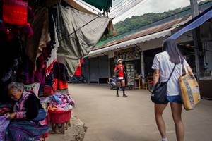 BIB: 
                            <button type="button" onclick="openModal(25303355)" class="btn btn-primary btn-sm float-right btn-popup" data-toggle="modal" data-target=".modal-high-quality">
                        <i class="fas fa-shopping-cart"></i> Add to Cart
                    </button>
                                            <button type="button" onclick="isThisMe(25303355, true)" class="btn btn-success btn-sm float-right btn-popup btn-isme hidden" data-toggle="tooltip" data-placement="bottom" title="นี่คือรูปของคุณใช่ไหม คลิกที่นี่เพื่อเอาเข้าอัลบั้ม">
                        <i class="fas fa-plus"></i> Add to album
                    </button>
                    <button type="button" onclick="isThisMe(25303355, false)" class="btn btn-warning btn-sm float-right btn-popup btn-isnotme hidden">
                        <i class="fas fa-ban"></i> Remove from album
                    </button>